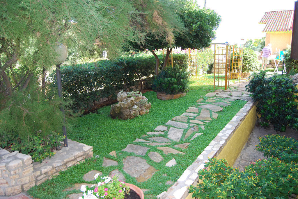La Baia Apartments Sa Rocca Tunda Экстерьер фото