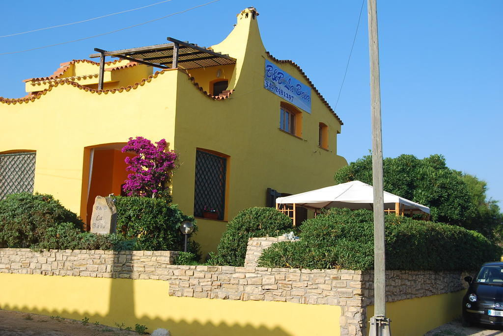 La Baia Apartments Sa Rocca Tunda Экстерьер фото
