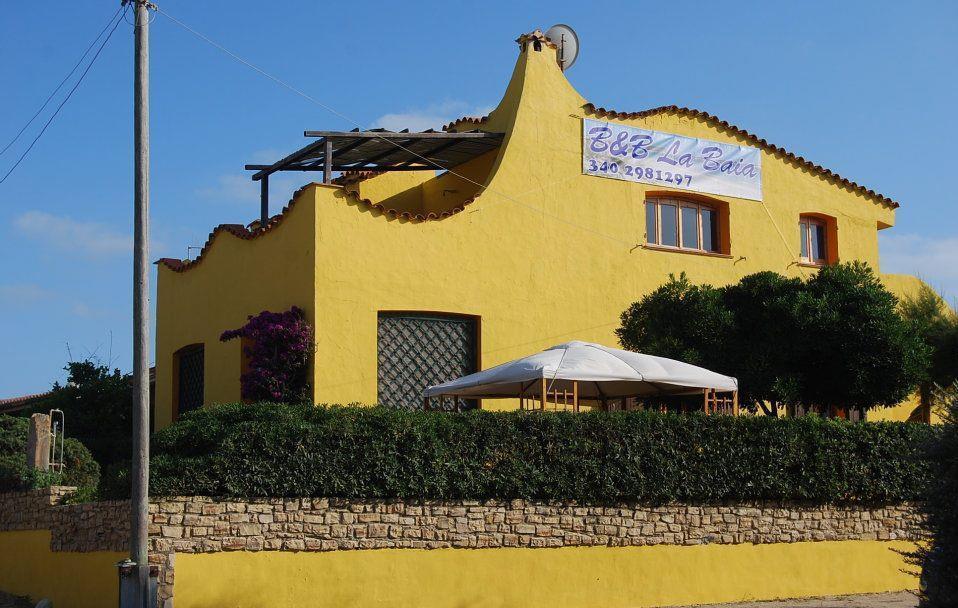 La Baia Apartments Sa Rocca Tunda Экстерьер фото