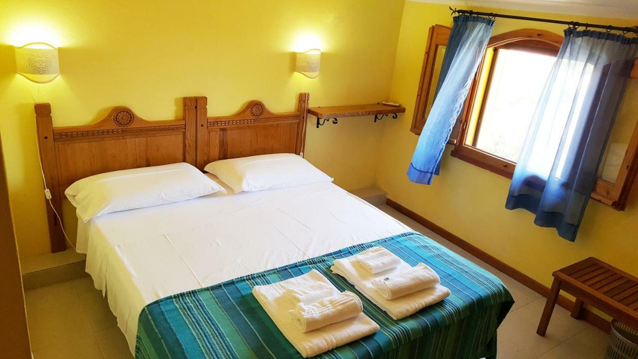 La Baia Apartments Sa Rocca Tunda Экстерьер фото